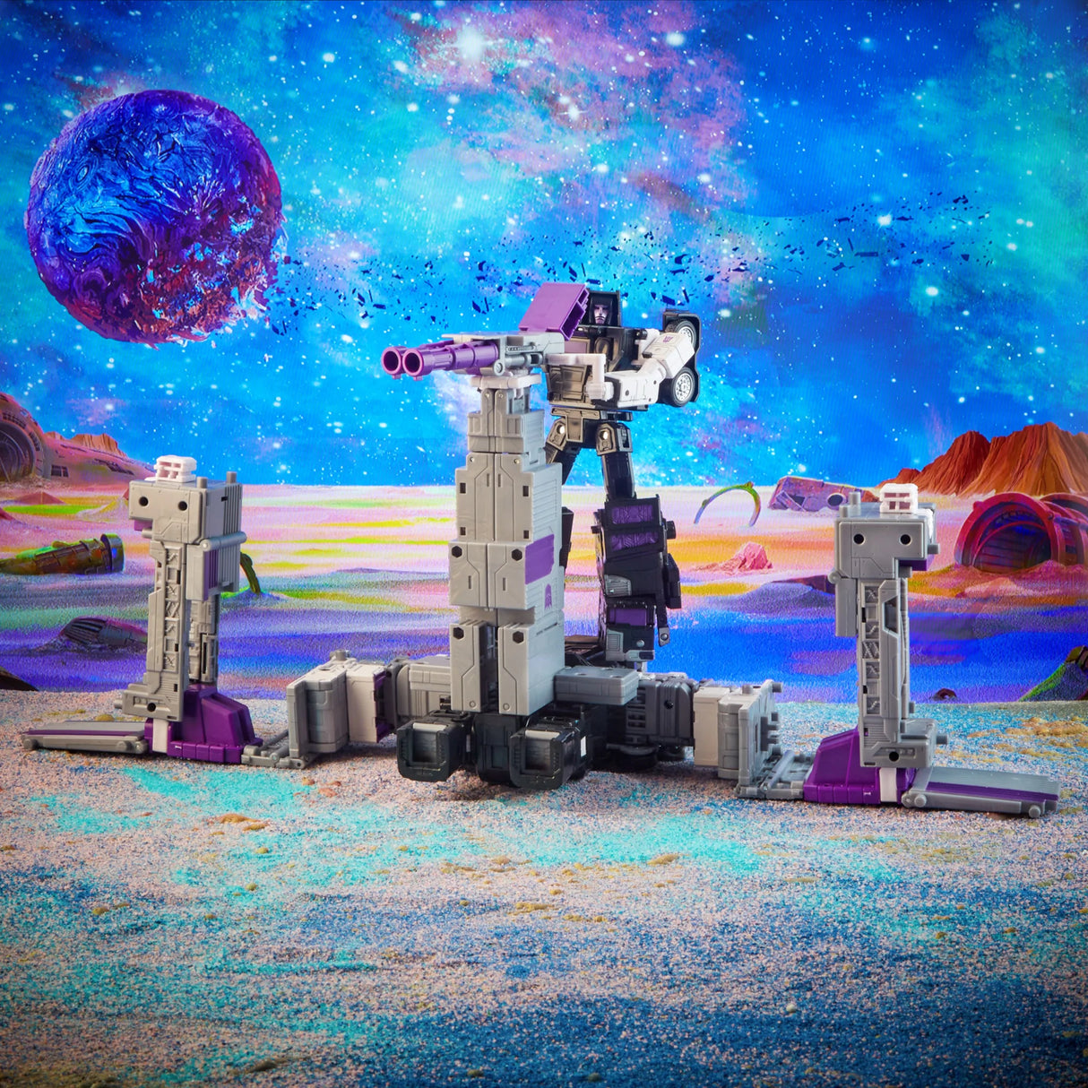 Transformers Generations Legacy Series Commander Decepticon Motormaster