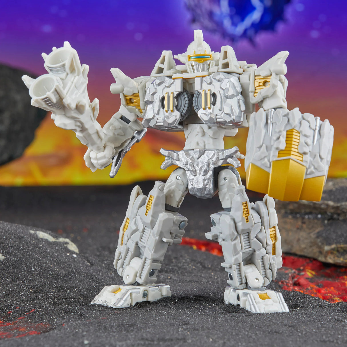 Transformers Legacy United Deluxe Class Infernac Universe Nucleous