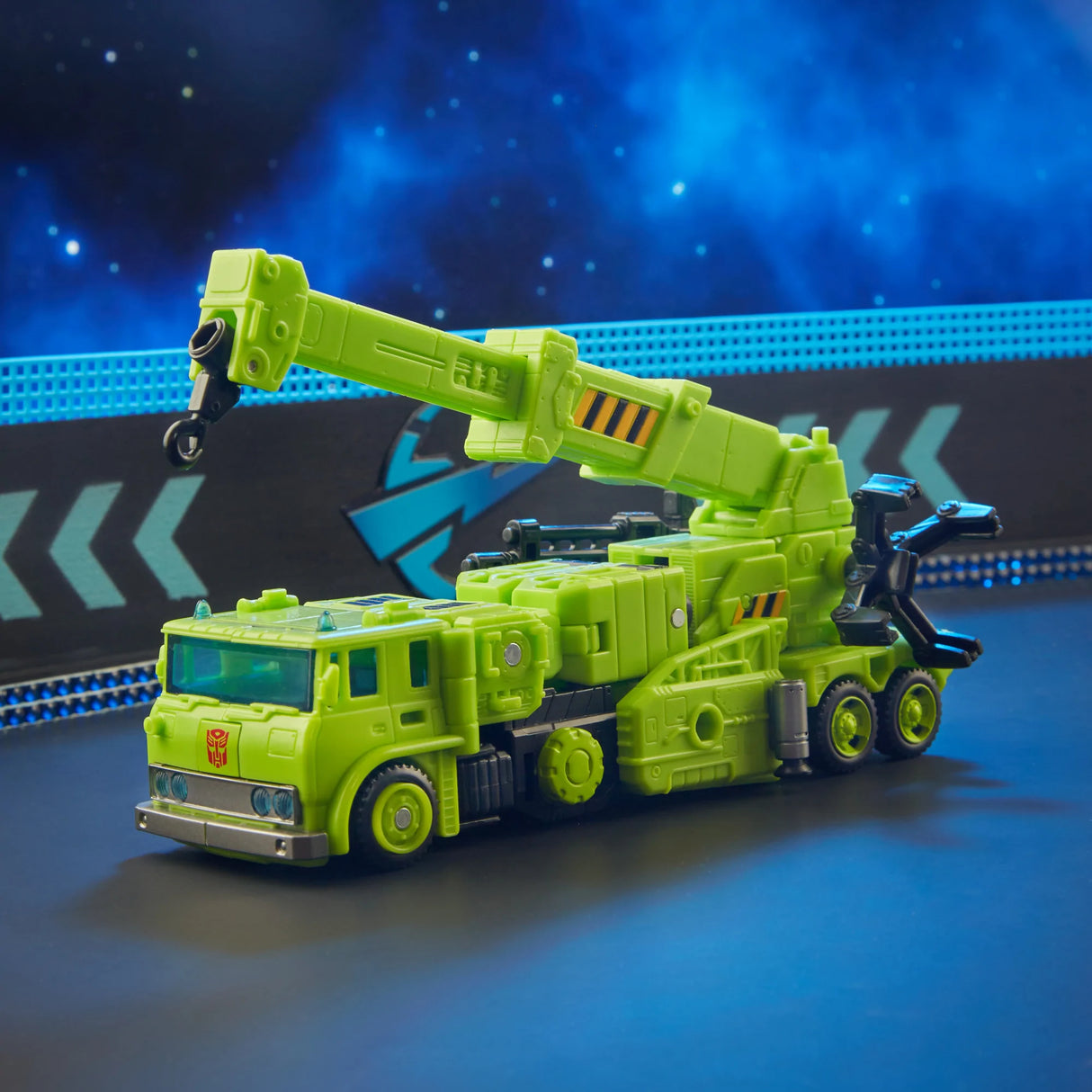 Transformers Legacy Velocitron Speedia 500 Collection Voyager Road Hauler