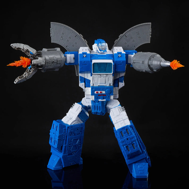 Transformers Generations Selects Titan Class Guardian Robot & Lunar-Tread